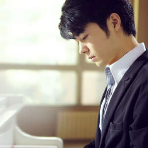 李思思av一区二区三区
